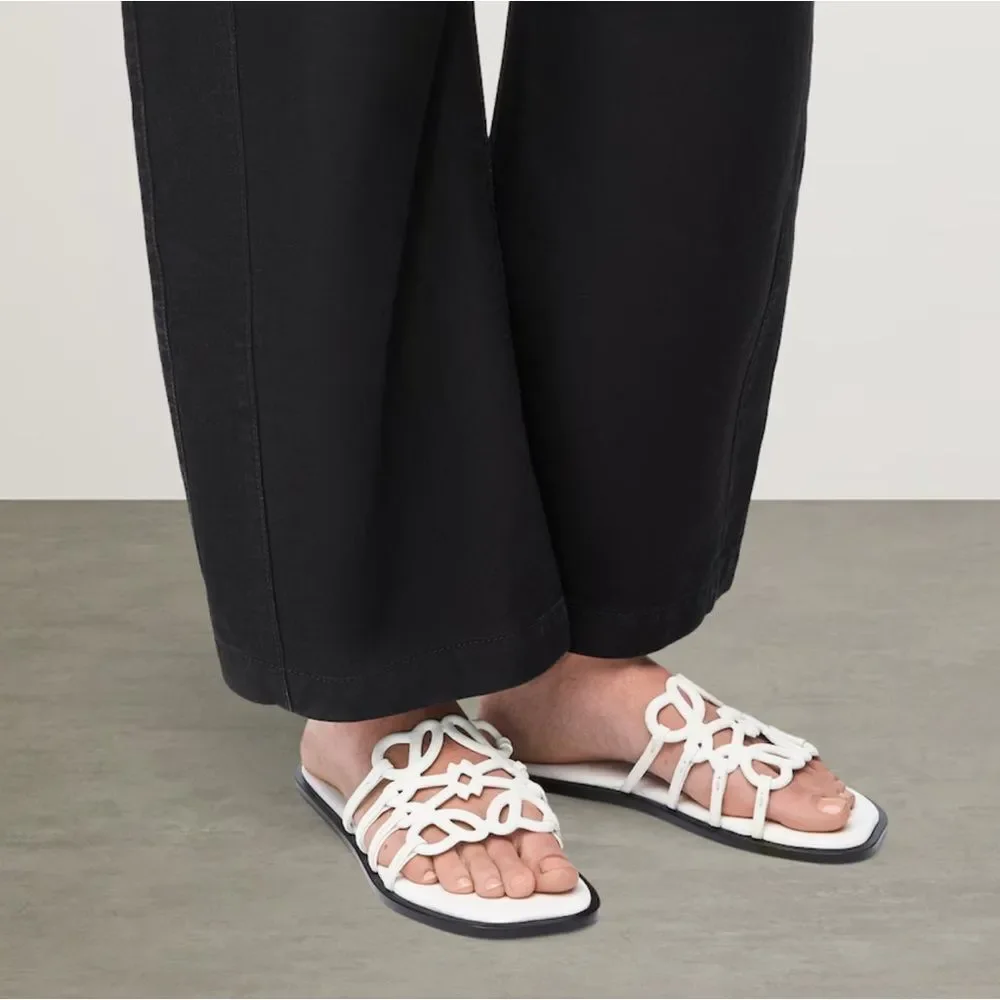 Loewe Petal Anagram slide in soft calfskin size 37